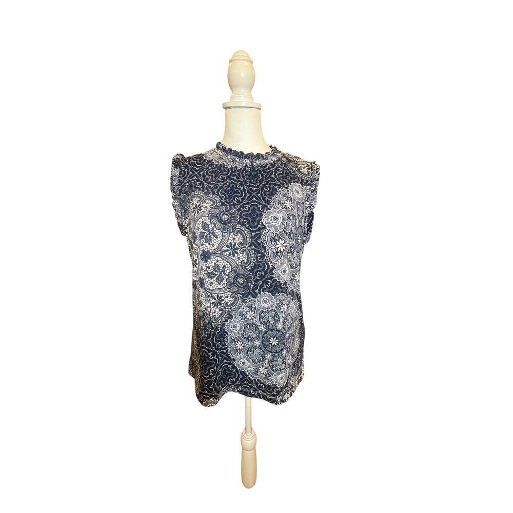 KARL LAGERFELD SLEEVELESS BLUE AND WHITE BLOUSE WOMENS SIZE MEDIUM